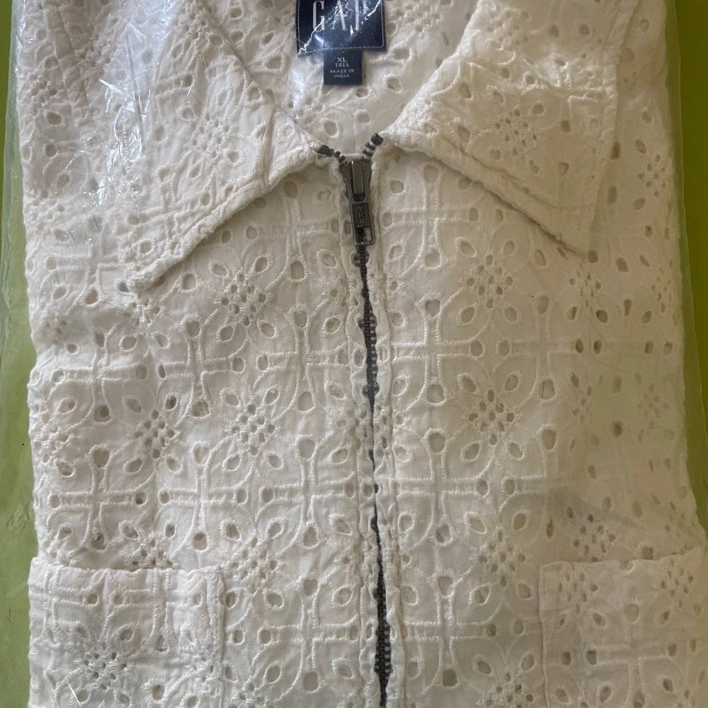 Gap Men’s Poplin Eyelit Full-Zip Pocket Shirt - XL TALL NWT